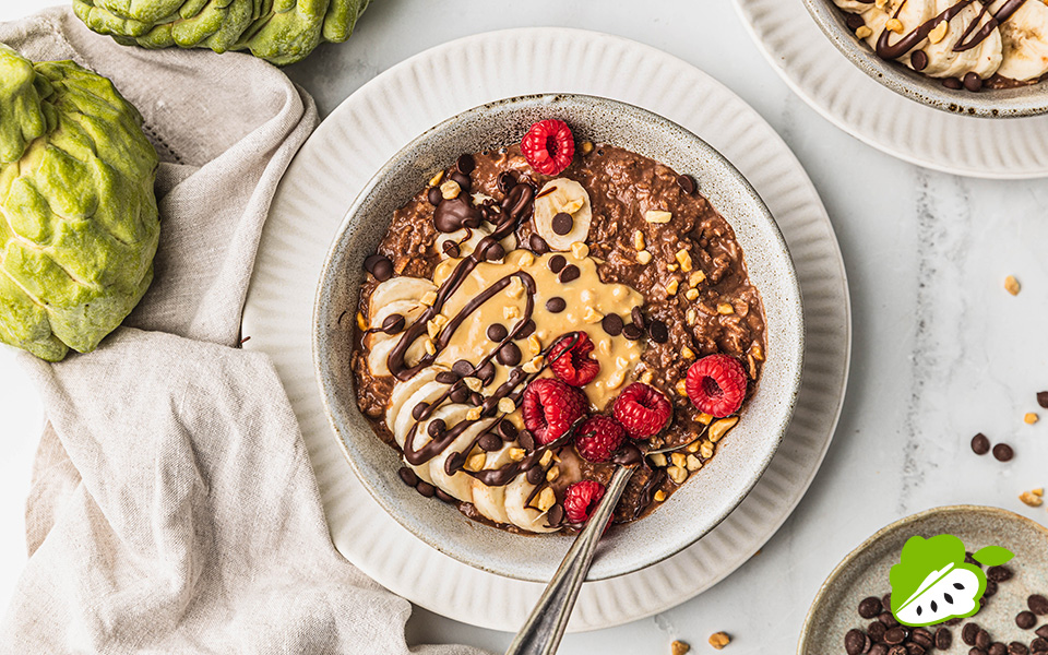 Custard Apple, Cacao &amp; Peanut Butter Porridge 