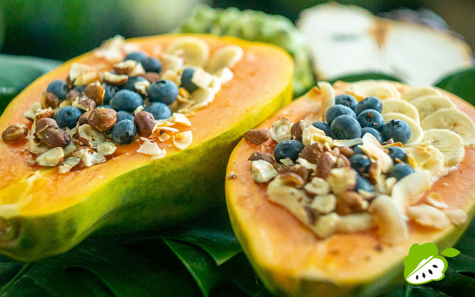 Tropical Immunity Smoothie Bowl